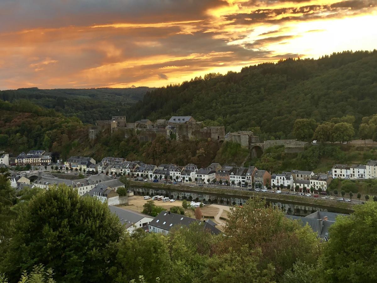 Auberge De Jeunesse De Bouillon Exteriér fotografie